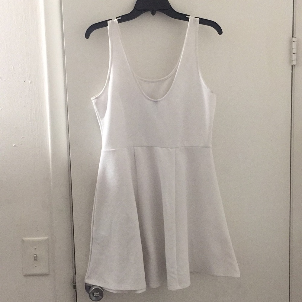 White flow mini dress